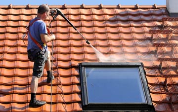 roof cleaning Hawkspur Green, Essex